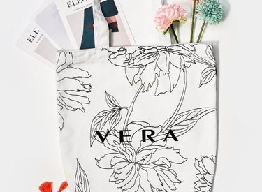 Túi vải tote Living: Phong cách sống hiện đại và thời trang.