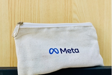 Túi đựng bút đơn giản và tiện dụng từ vải