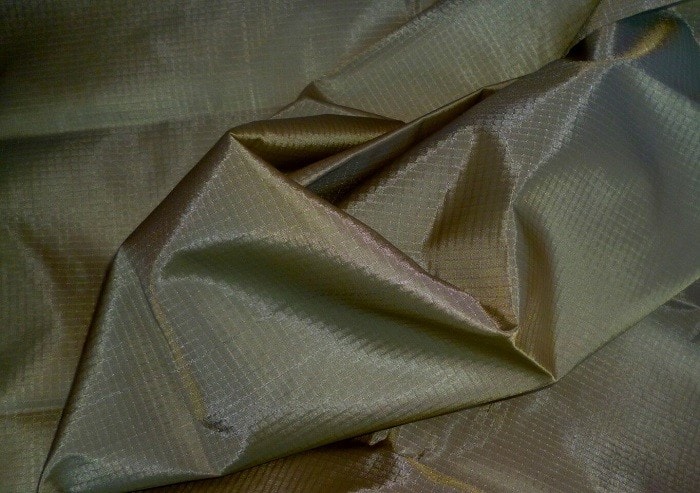 Vải dù là gì? Nguồn gốc, công dụng và các loại vải dù trong may mặc ...